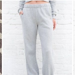 GREY BRANDY MELVILLE SWEATPANTS